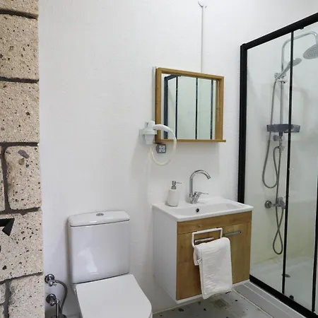 Noa Kazdaglari Tas Ve Bungalov
