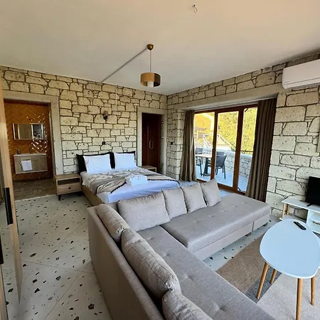 Noa Kazdaglari Tas Ve Bungalov