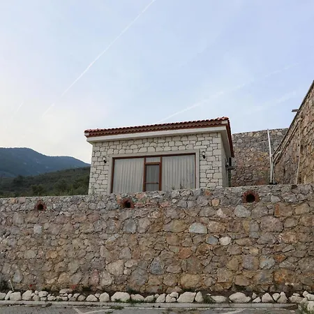Noa Kazdaglari Tas Ve Bungalov Edremit (Balikesir)